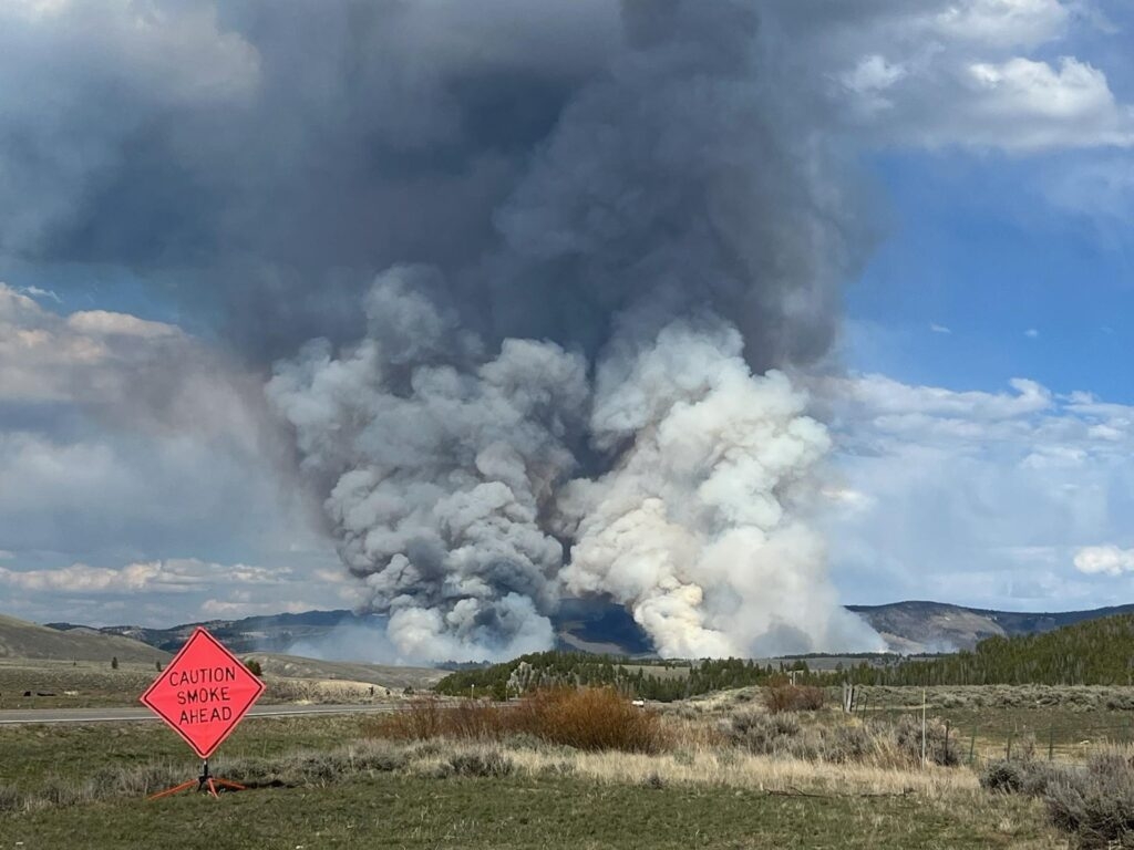 Fire in Beaverhead-Deerlodge National Forest closes part of Big Hole River