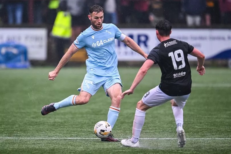 Stenhousemuir 0, Motherwell 1: O'Donnell strike keeps Well cup hopes alive