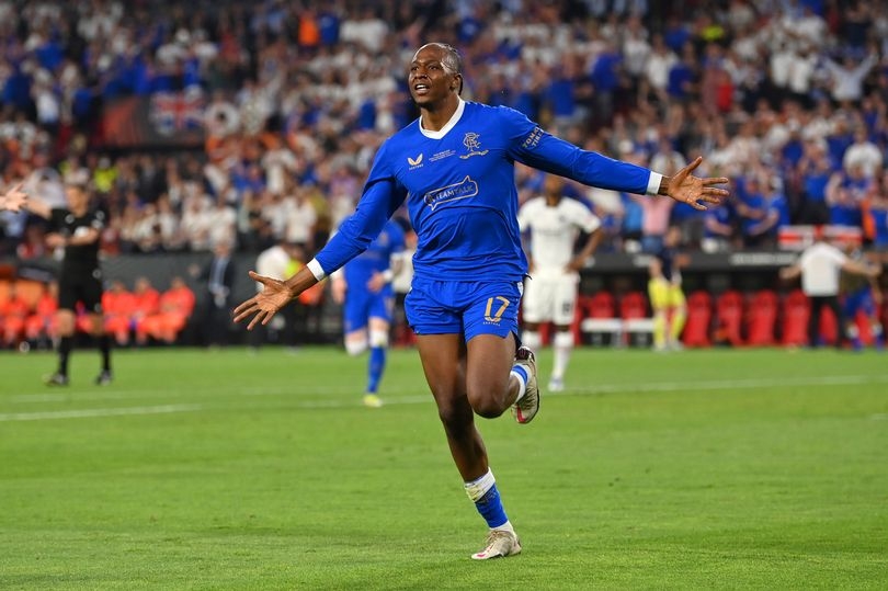 Joe Aribo makes transfer decision as Russell Martin holds 'trust' card amid Rangers return clamour