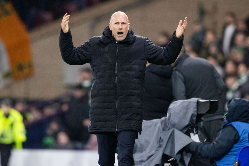 Philippe Clement pinpoints Rangers breaking point as flop boss admits board 'listened to fans too much'