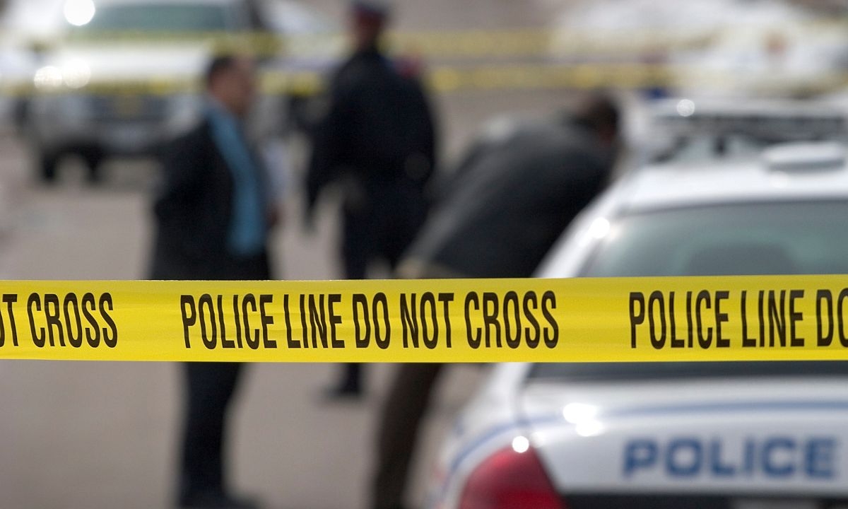 Metroplex Reels From Weekend Violence: Multiple Dead, Suspects At Large In Shootings, Stabbing