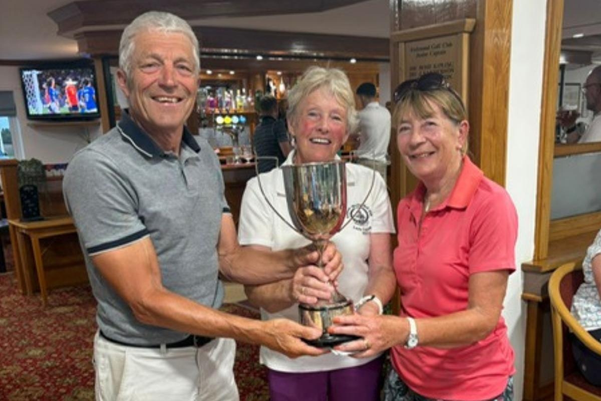 Richmond couple top leaderboard at golf club's mixed competition