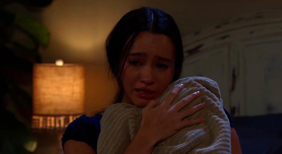 Days of Our Lives Recap: Sophia Unexpectedly Gives Birth in Her Bedroom