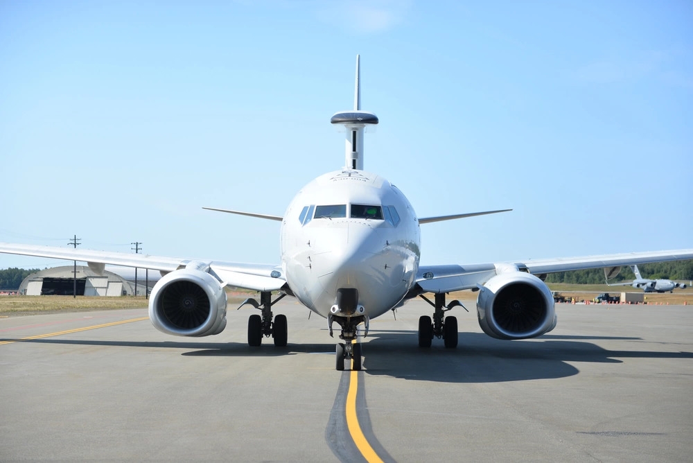 Defense officials advocate for diverse target-tracking architecture