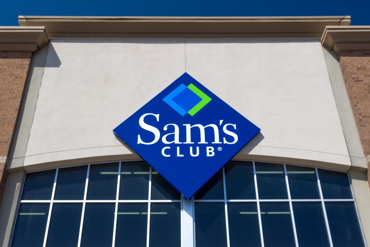 Sam's Club Is Finally Offering Delivery on Its Hot Baked Pizzas Following Immense Demand From Fans