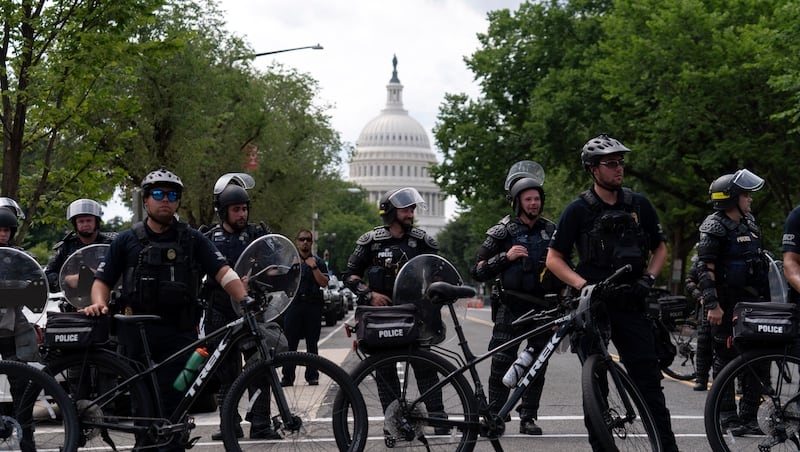 Republicans, including Sen. Lee, push to rein in D.C. sanctuary policies as anti-ICE protests heat up