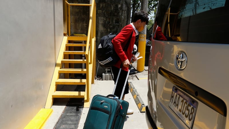 How does voluntary deportation work under the Trump administration?
