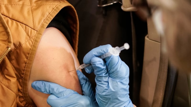 FDA announces plans to restrict access for COVID vaccines