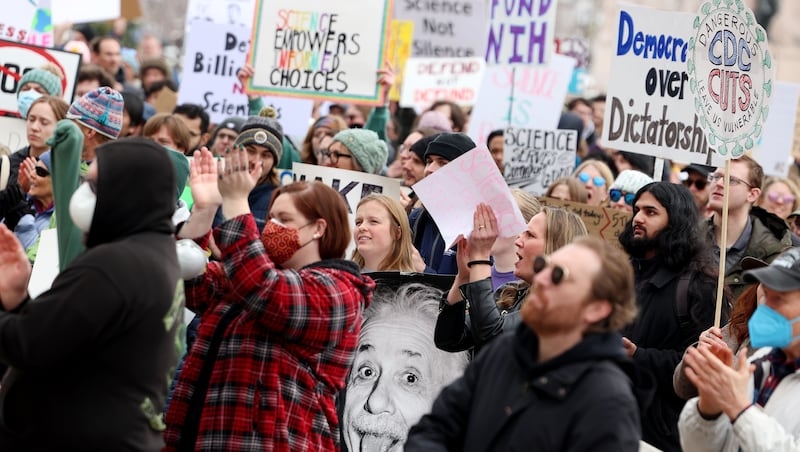 ‘Stand Up for Science' rally at state Capitol champions research, endeavor