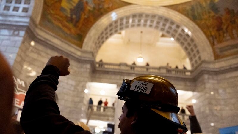 If Gov. Cox vetoes labor union bill, a substitute could be brought forward