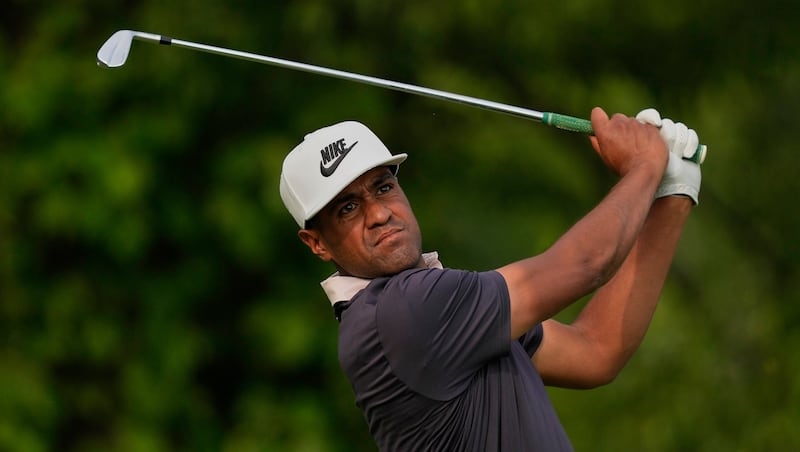 Tony Finau slips down U.S. Open leaderboard following 3rd round outing