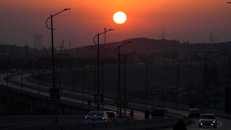 Potentially record-breaking heat wave in Pakistan is testing human limits