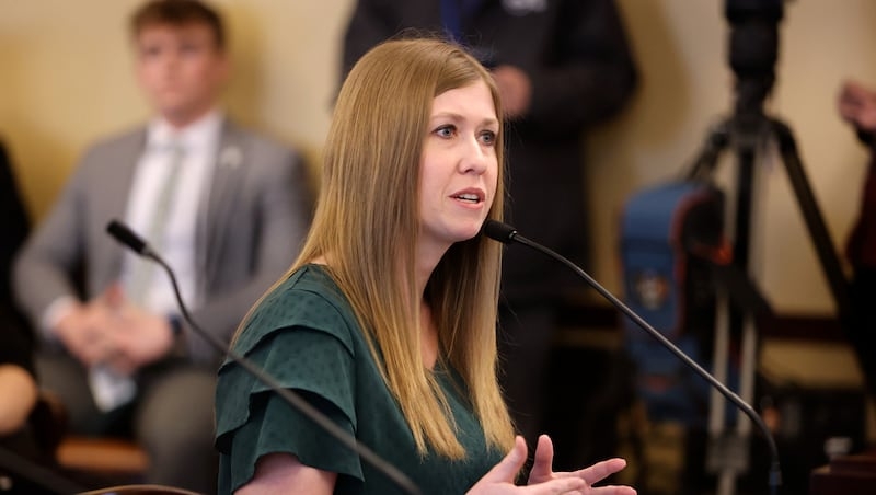 Utah Legislature OKs bill limiting access to dorms for transgender students