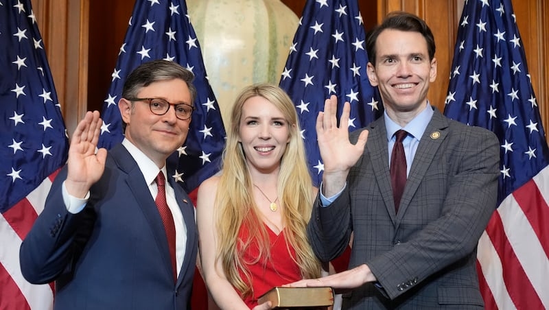 California Republican bucks GOP with effort to ban mid-decade map changes for entire country