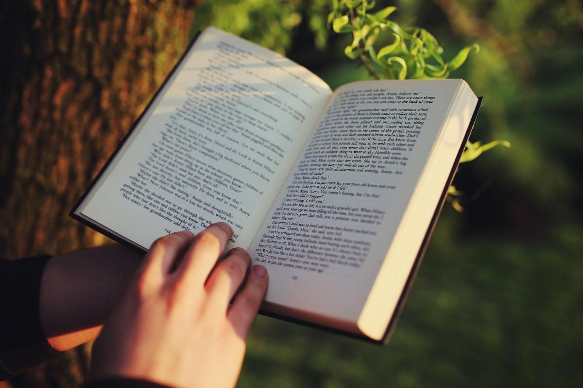 Book lovers invited to Pic-a-Book-Nic at Lodmoor Country Park
