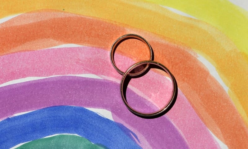 Hungarian Supreme Court rules in favour of married same-sex couple