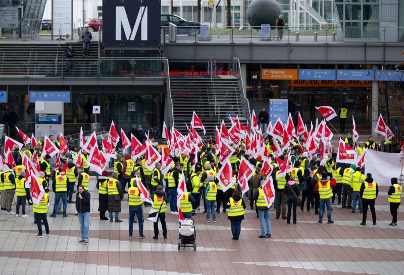 Massive disruption ahead as strikes to hit 11 German airports Monday