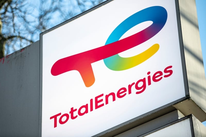 TotalEnergies sees Q2 hydrocarbon production at midpoint of outlook