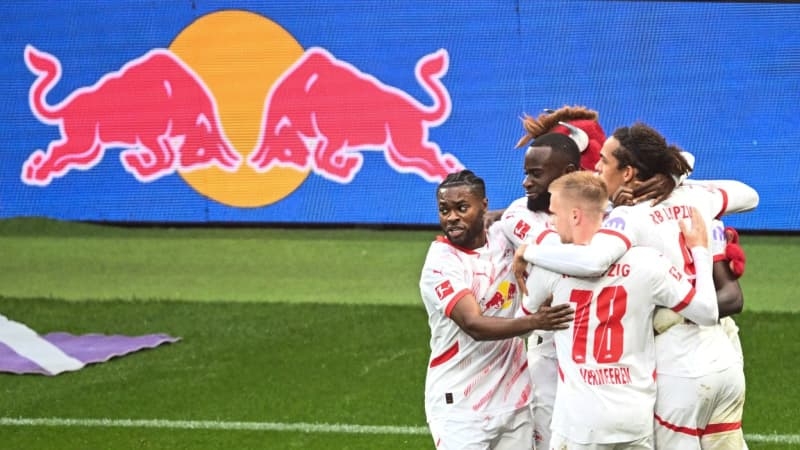 Bayern title celebrations postponed after last-gasp Leipzig draw