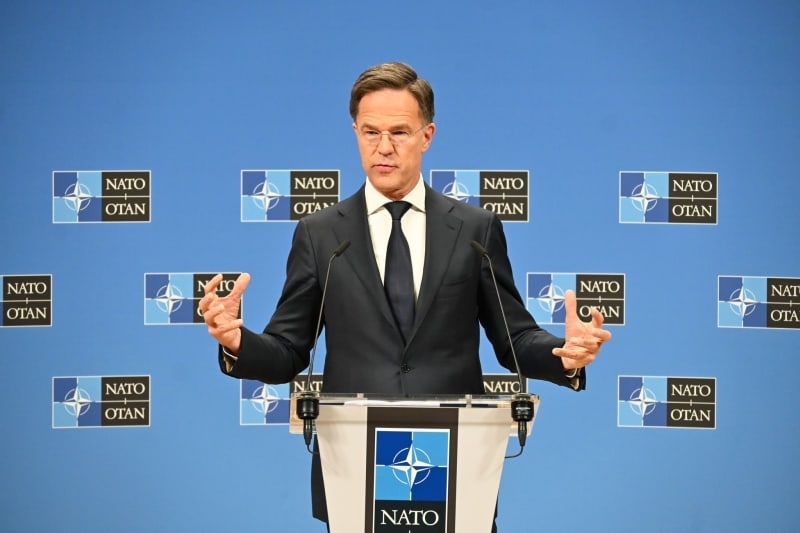 NATO chief calls for boost in military budgets