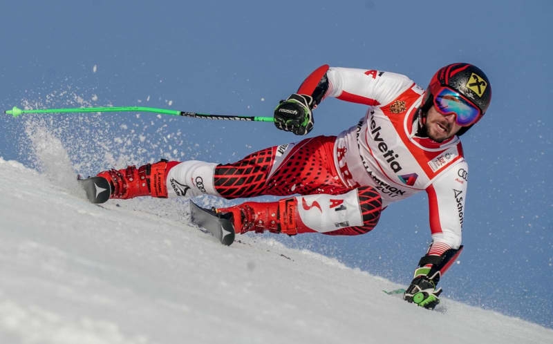 Ski star Hirscher to continue career after ACL tear