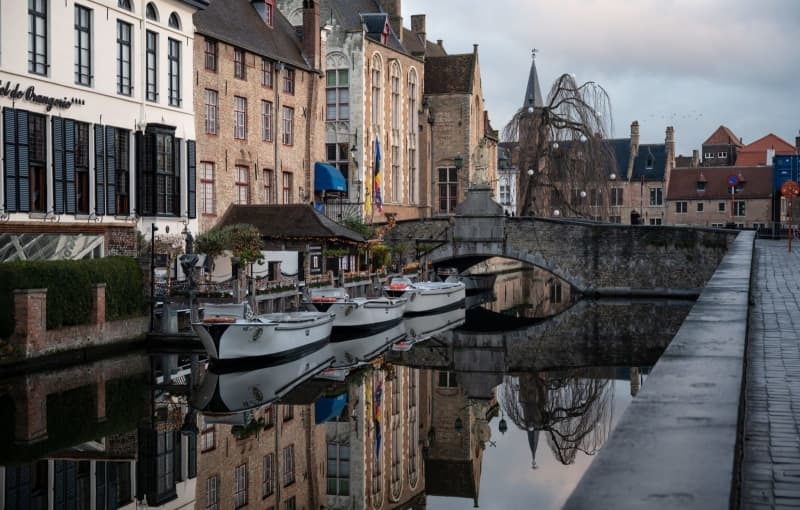 In Bruges? Don't steal the cobblestones, locals say