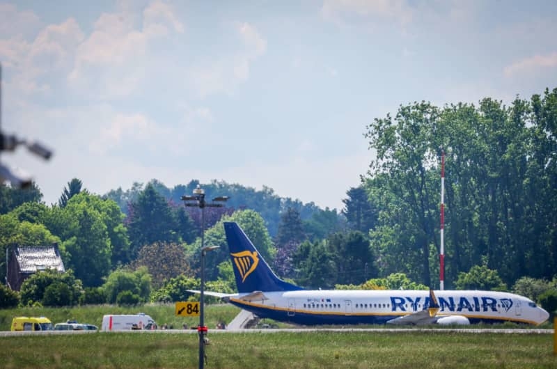 Belgium's Charleroi airport resumes operations after bomb alert