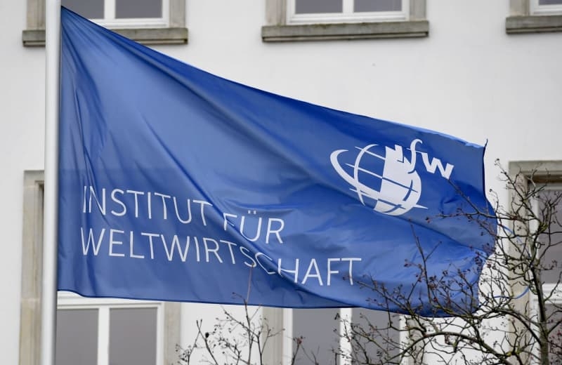 IfW Kiel ties German growth forecast for 2026 to defence spending