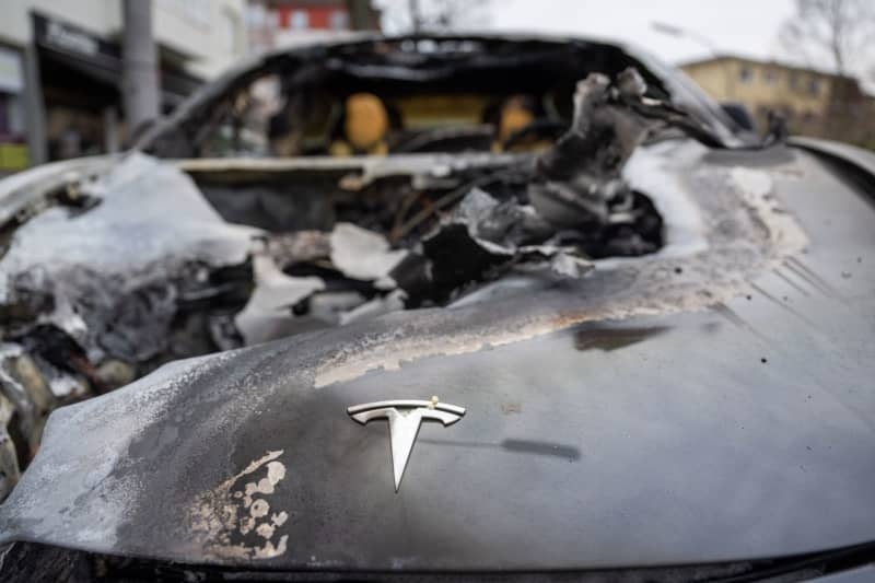 Four Teslas burnt out in Berlin