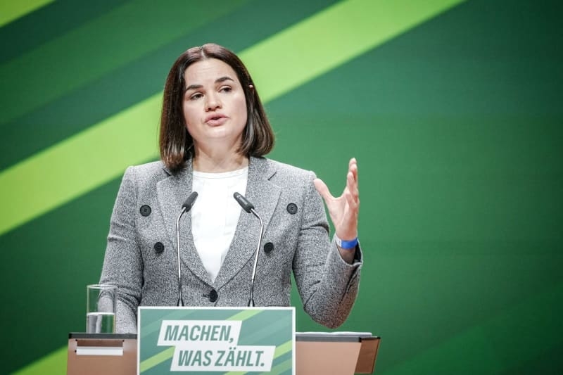 Belarus opposition leader calls for Radio Free Europe to stay on air