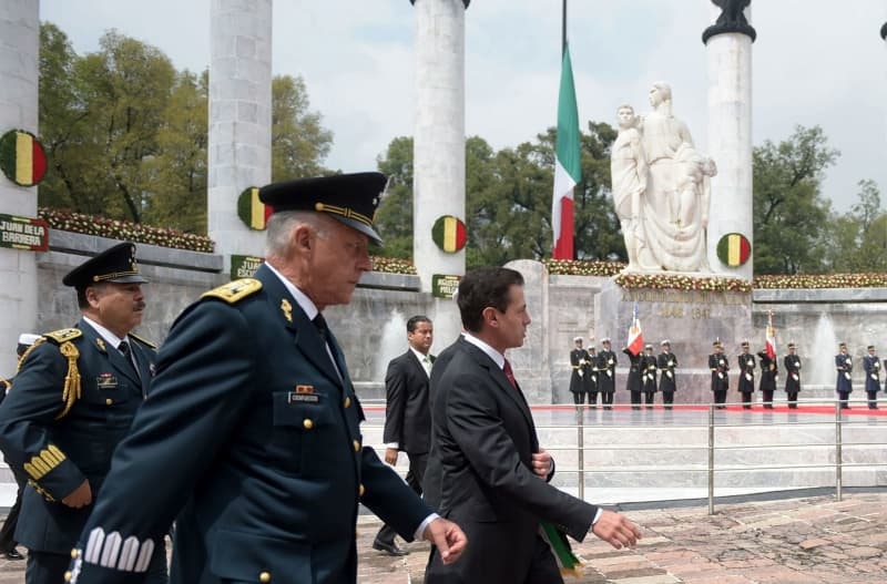 Mexico roiled by a surge of nationalism amid threats by Donald Trump