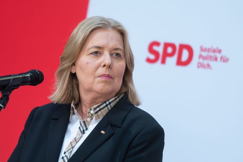 German Social Democrats choosing new co-leader after poll drubbing