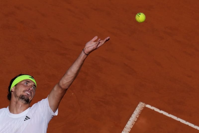 Zverev to compete at home Hamburg Open, but Sinner withdraws