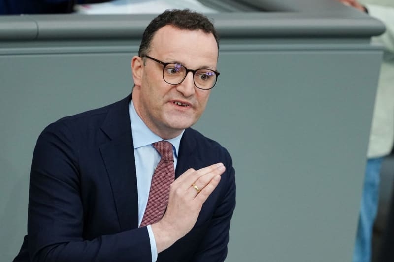 Top German conservative says armed forces need to prepare for draft