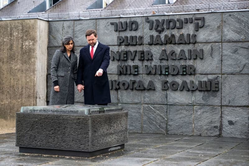 US Vice President Vance visits concentration camp site near Munich