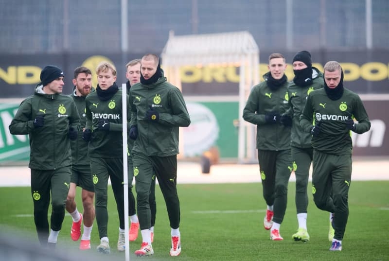 Dortmund without defender Bensebaini for Sporting trip