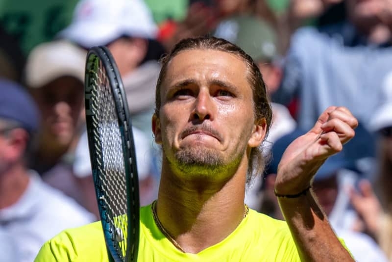 Zverev defeats Cobolli to reach semi-finals in Halle
