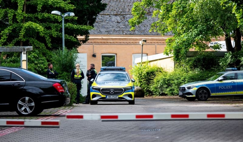 Three elderly men die in fire at Hamburg hospital, dozens injured