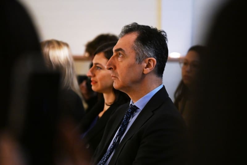 Memorial ceremony in Berlin for German-Iranian as questions remain