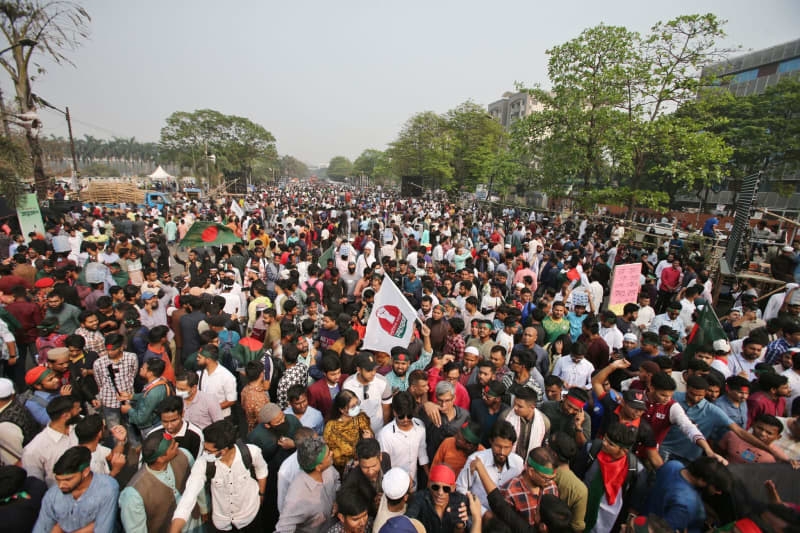Students behind Bangladesh uprising form new political party