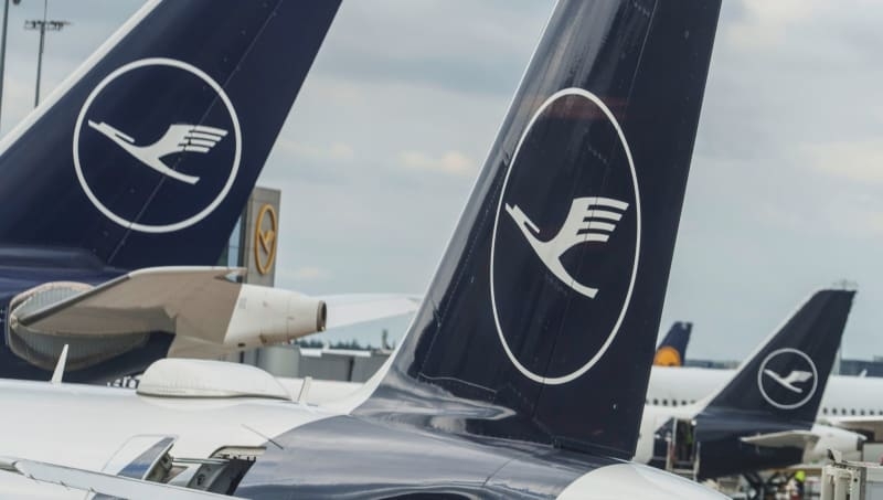 Lufthansa's Q1 loss deepens even as US bookings remain bright spot