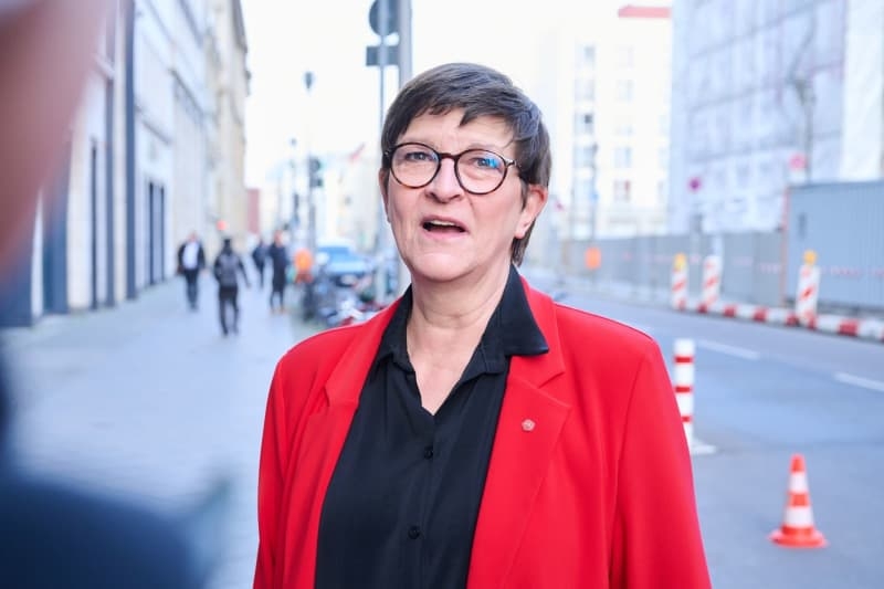 'A lot to do' in negotiations on German coalition, SPD co-leader says
