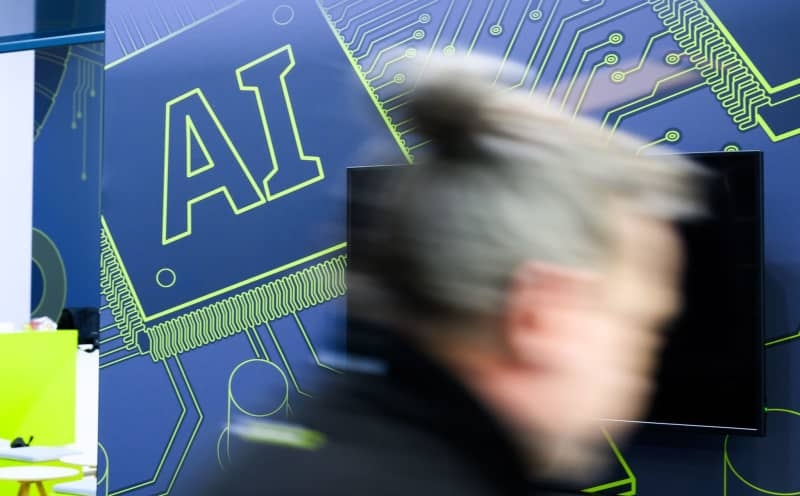 Friends without benefits: people warned against getting close to AI