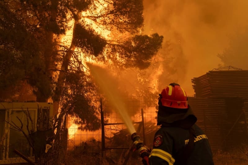 As wildfire season begins, can Greece make tourists feel safe?