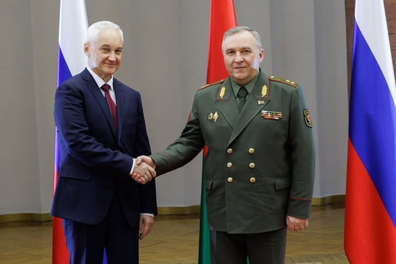 Russia and Belarus plan joint military manoeuvres