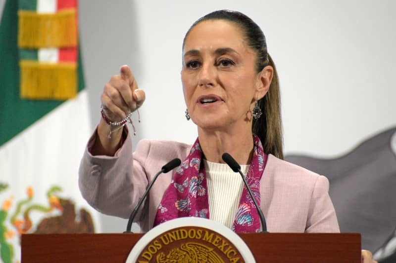 Mexican president denies deal to target drug cartels in place with US