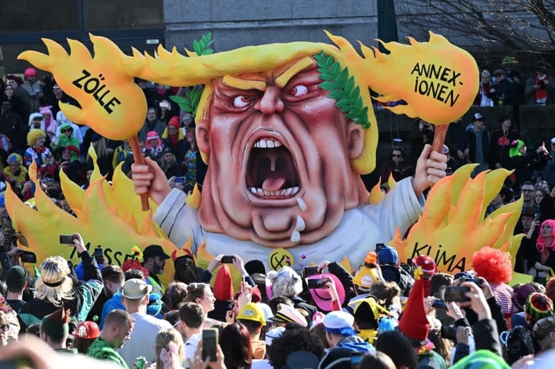 From Trump to Putin, Germany's Carnival puts politics on parade