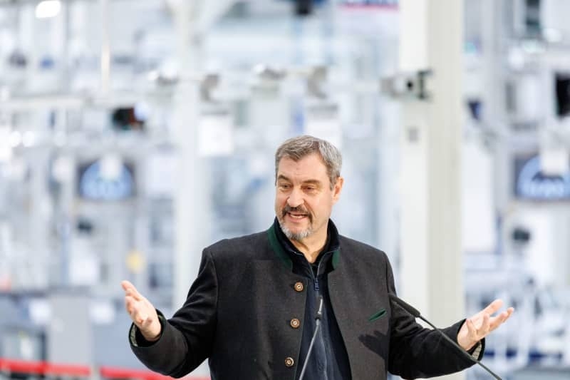 Bavaria's leader: Nationwide minimum wage of €15 is 'achievable'