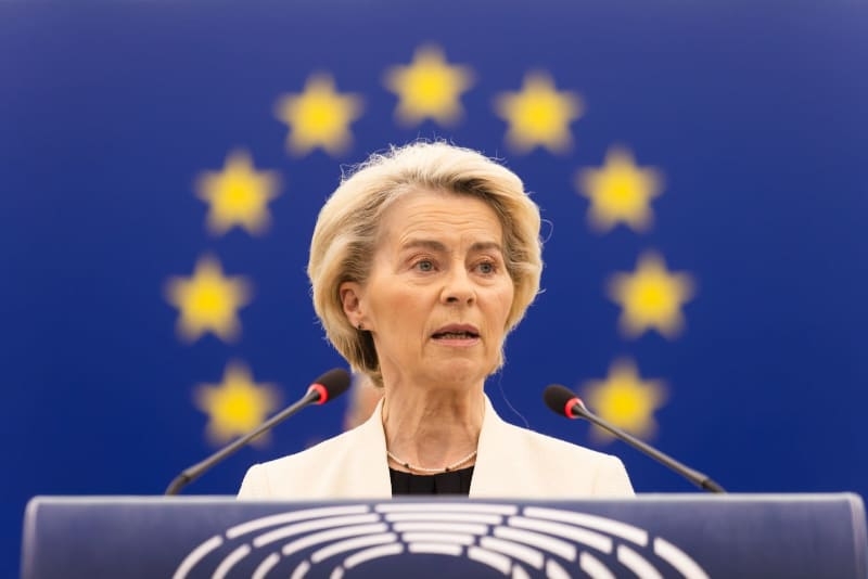 EU Commission defends von der Leyen charter flight to travel 200 km