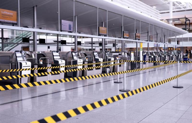 Eleven German airports to be hit by strike action on Monday